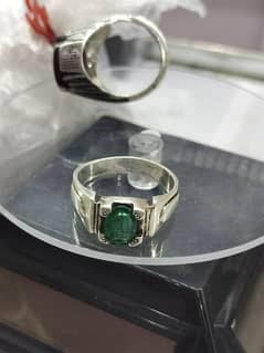 Emerald ring for sale