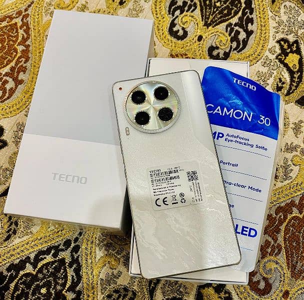 TECNO CAMON 30 1