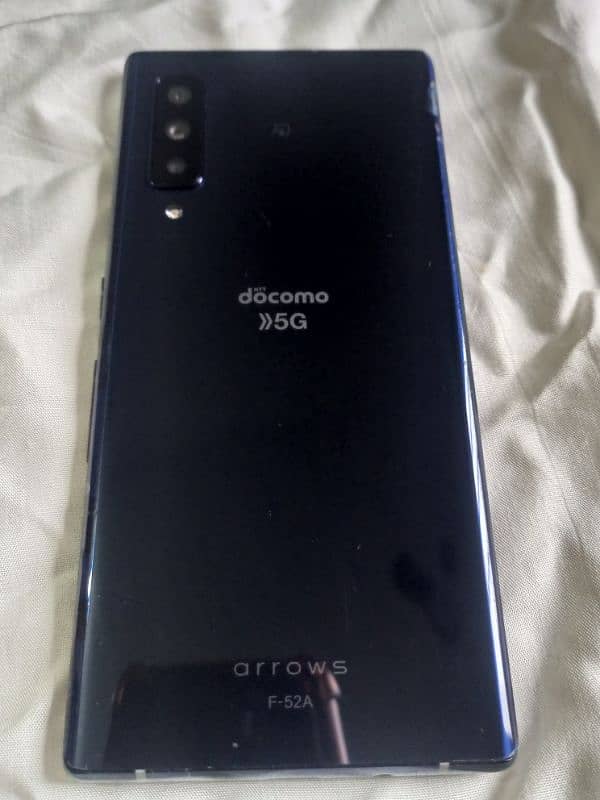 docomo 5G arrows f52a 8.128 non PTA 7