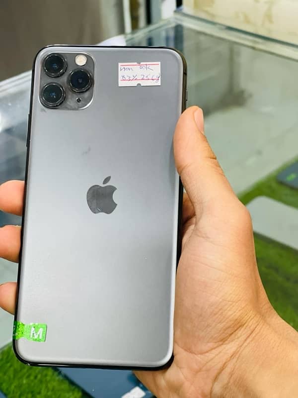 iphone 11 Pro max 0