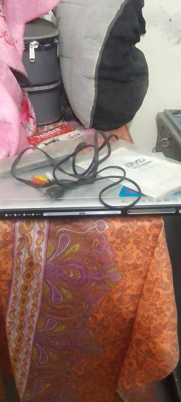 DVD player 1