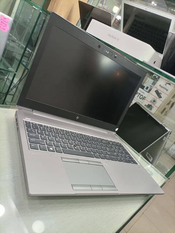 hp ZBooK G5 Diamond cut shape 2