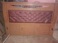 Bed new condition wih mattress