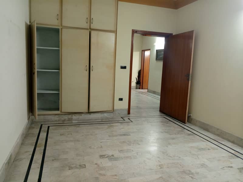 2ND FLOOR PORTION AVAILABLE FOR RENT IN MEHRAN BLOCK 6