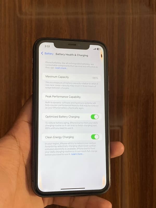 Iphone 11 64gb pta approved waterpack sealed sett no fault urgent sale 3