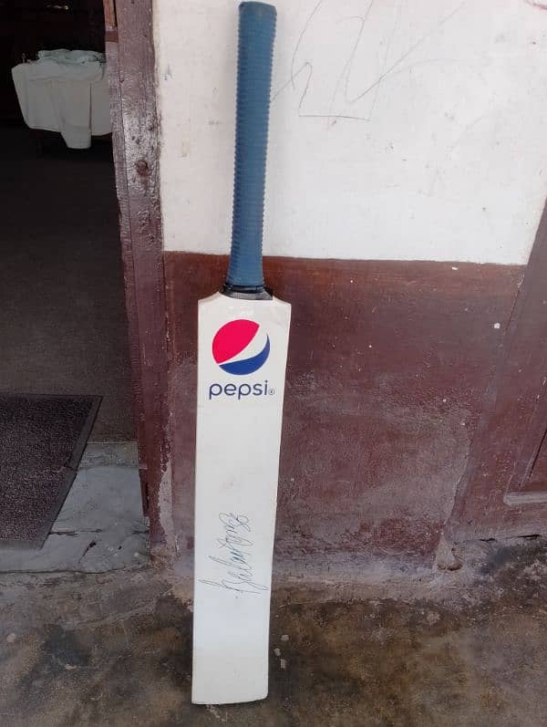 Babar Azam Signed & Papsi Official Signed Bat New 5