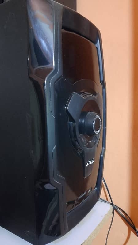 Xpod BT 1200 speakers 2