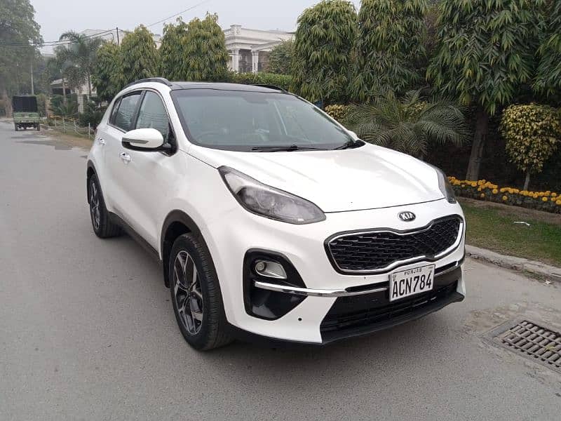 KIA Sportage 2020 FWD Minor touchups Mint condition urgent Sale 12