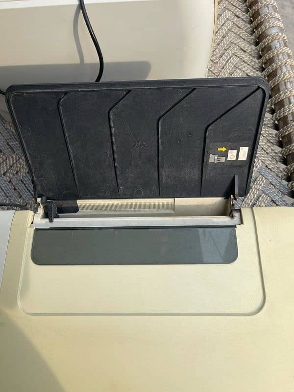 hp desk jet1510 1