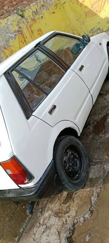 Daihatsu Charade 1983 15