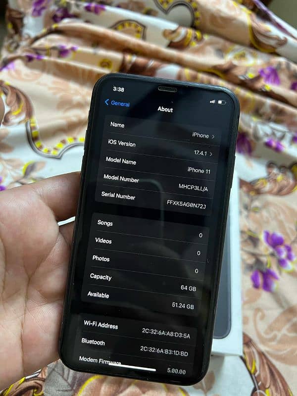 iphone 11  factory unlock waterpack 3