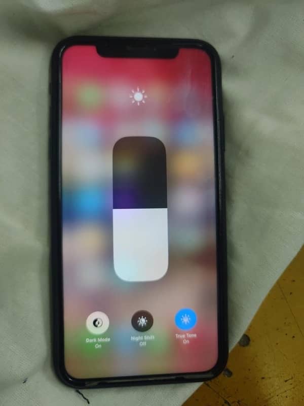 Iphone XR official pta approved 128 gb 0