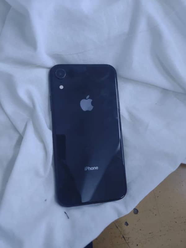 Iphone XR official pta approved 128 gb 1