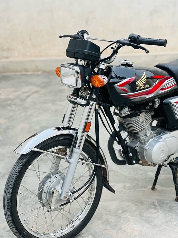 HonDa 125 0