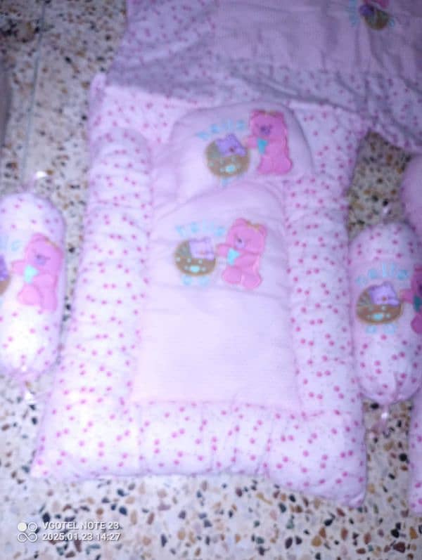 baby comforter 8 PC set 2