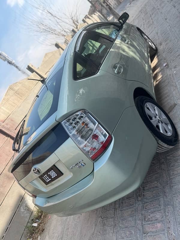 Toyota Prius 2007 model 2012 import 8