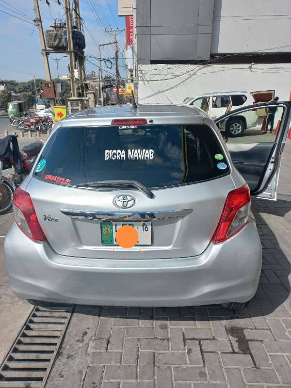 Toyota Vitz 2013 Model 1