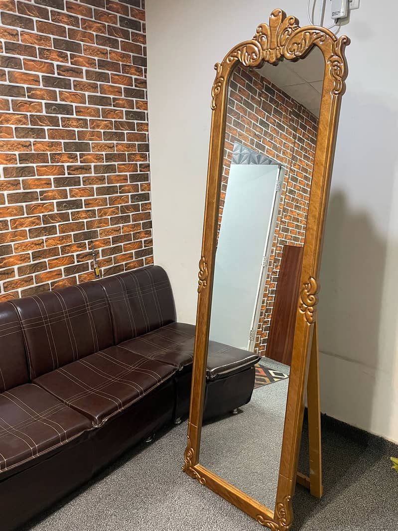 standing mirror for parlours home & Office 2/7.5 1