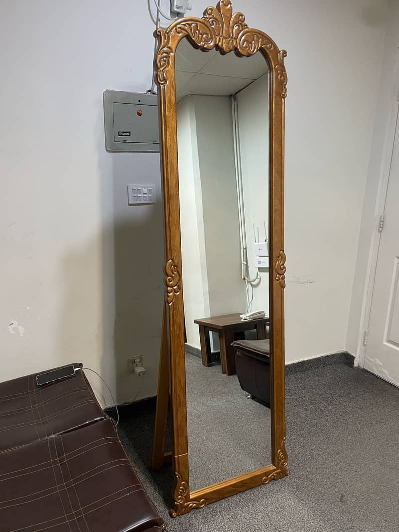 standing mirror for parlours home & Office 2/7.5 5