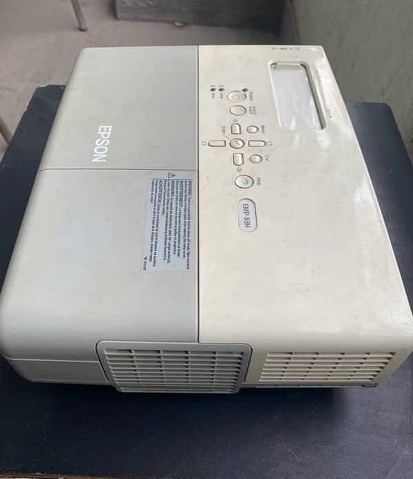 Epson EMP-83H multimedia projector. 7