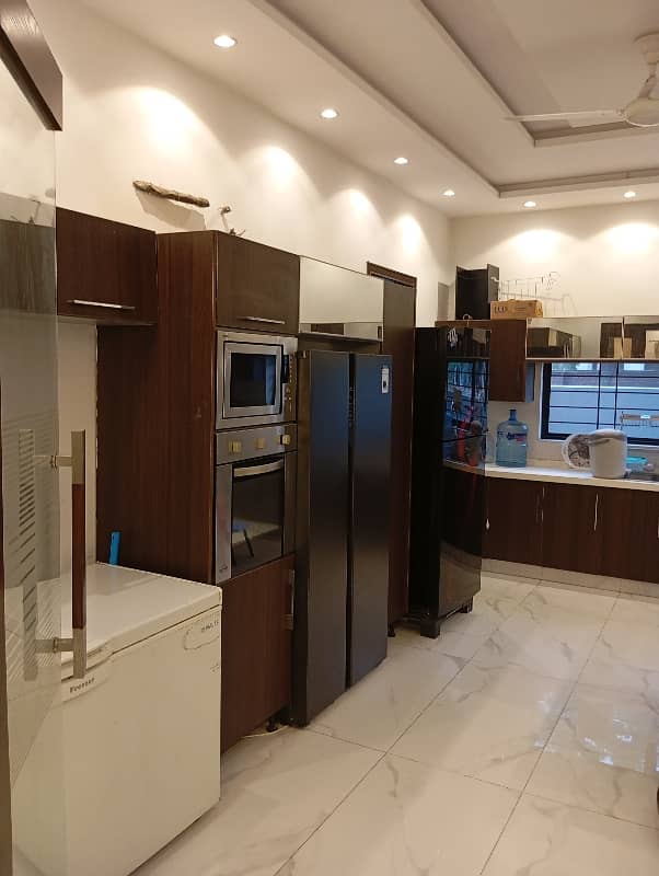 Premium 1 Kanal Luxury House For Sale 11