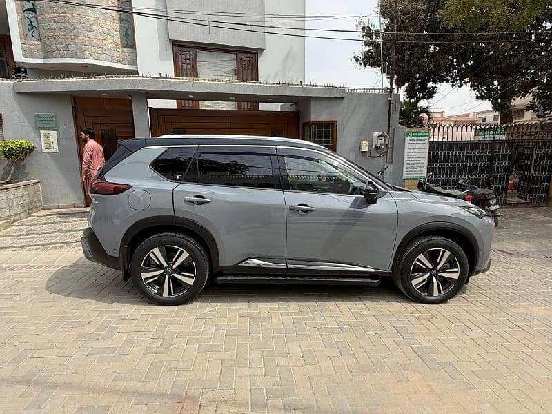 Nissan X Trail 2023 1