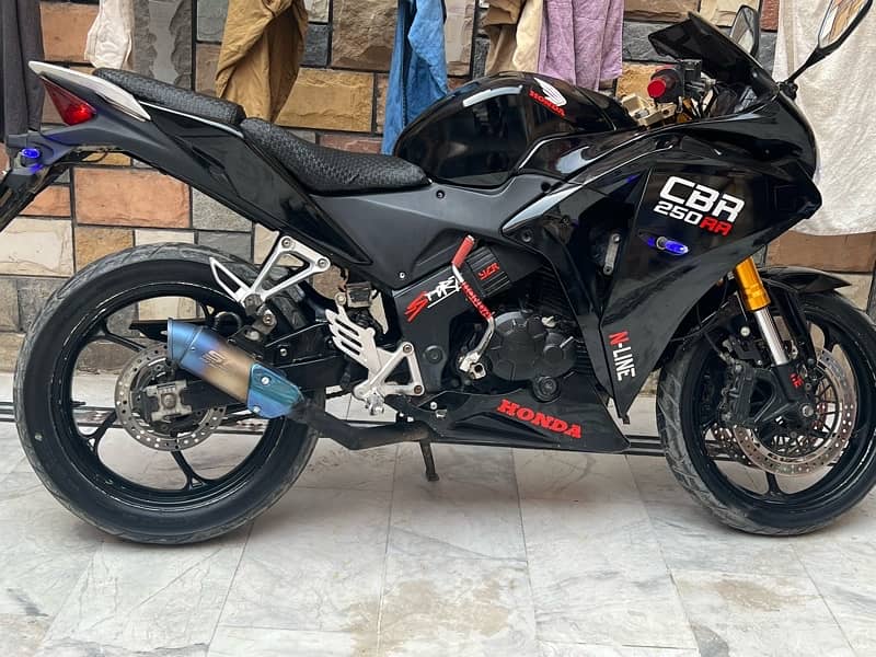 cbr 150rr replica bike Chinese 1