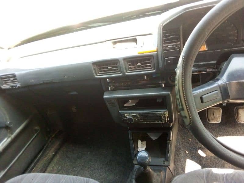 Toyota 86 1986 7