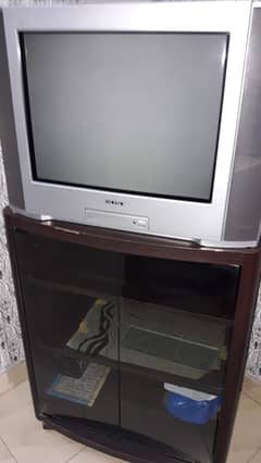 TV TROLLEY (LIKE BRAND NEW)