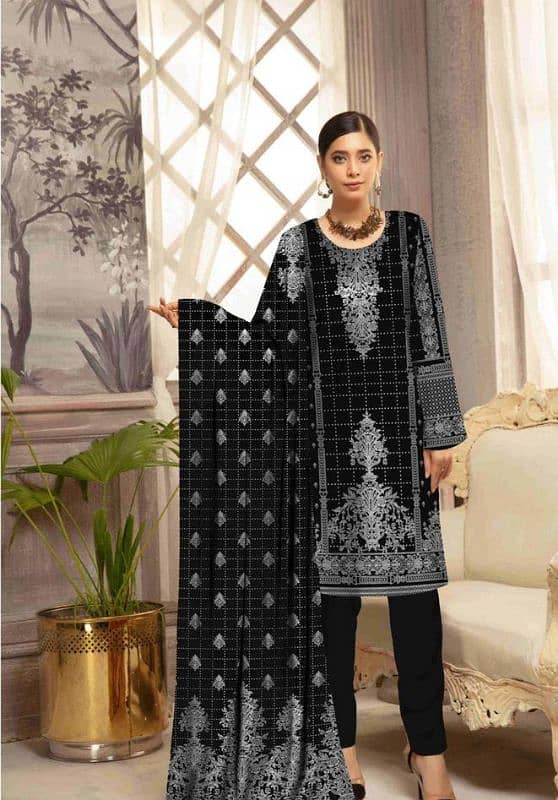 3 Pcs Women's Unstitched Lawn Printed Suit 0