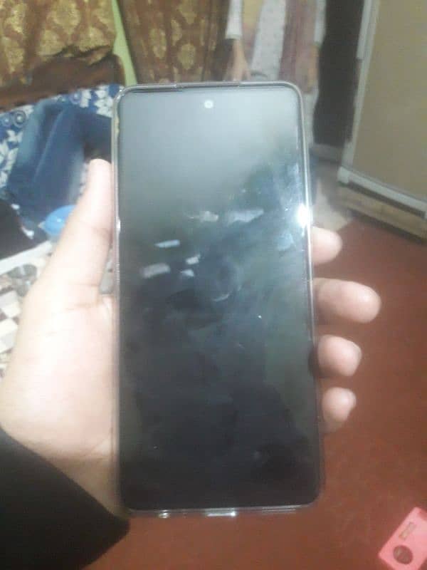 zte v60 12gb 256gb lush condition not even scratch 5