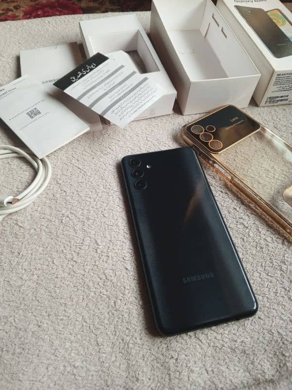 Samsung Galaxy A04s' 4/128gb' complete Box 3