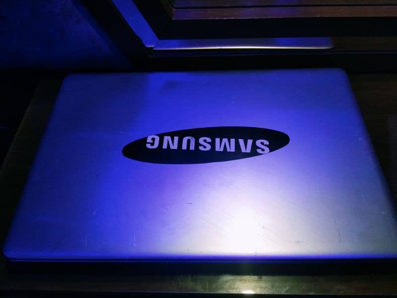 laptop Samsung 6 8