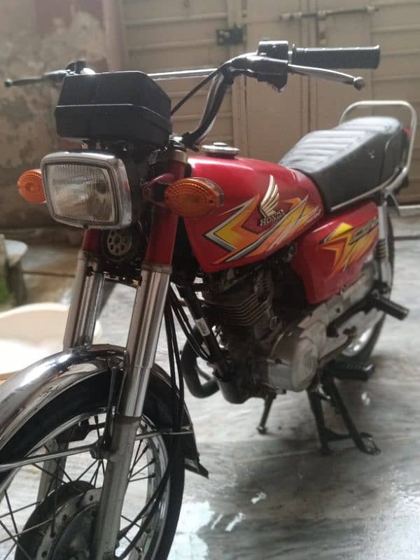 Honda CG-125 6