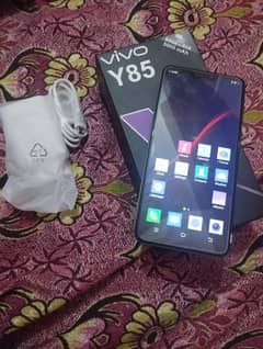 vivo y85 4/64Gb