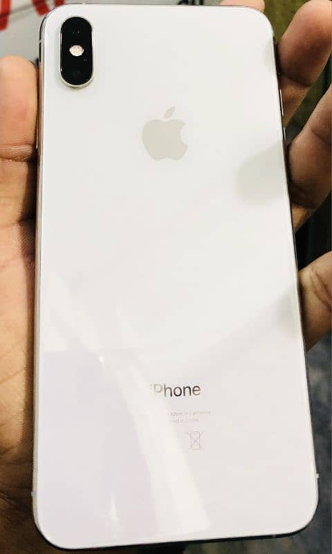 Iphone x max Non Pta 64gb health 80% Face I'd truetone All okay . 2