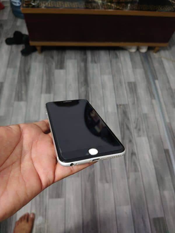 apple iPhone 6 Plus 64GB Official PTA Approved 3