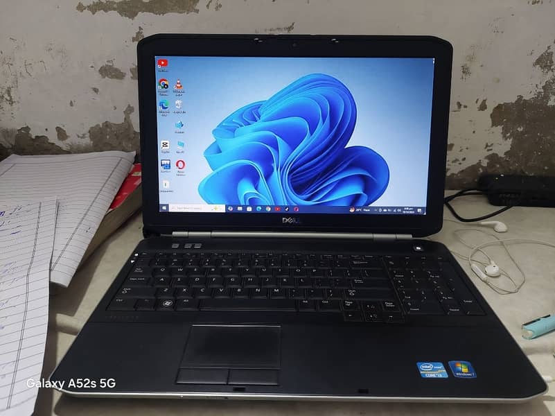 Dell latitude e5520 core i3 2nd 4