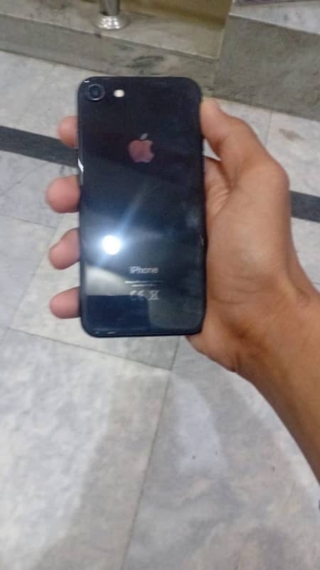 I phone 8 for sale urgent sale 64 gb factory unlock water pack 2