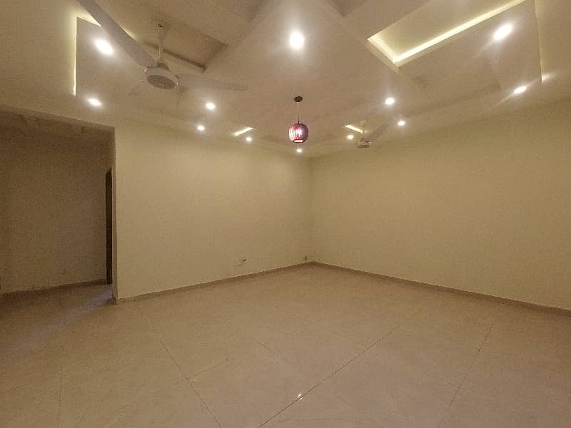 The Spacious House Triple Story Basement Luxury Interior House 6 Bedroom Available For Sale At Investor Rate In Sector F8-1 Bahria Town Phase 8 Rawalpindi 15