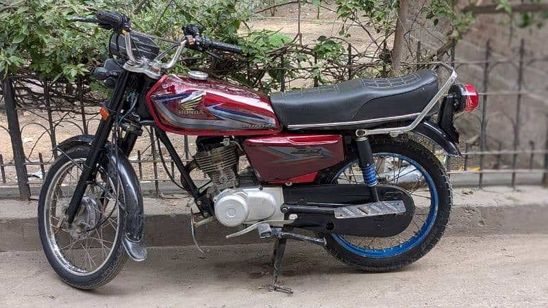 Honda CG 125 2011 model Home used all ok urgent Sale 0