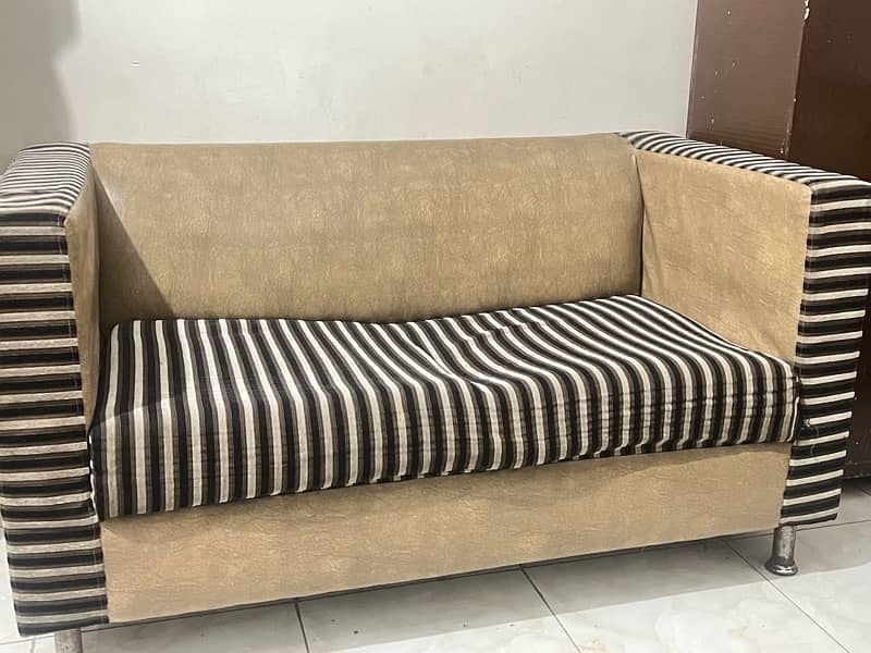 Sofa For sale 0