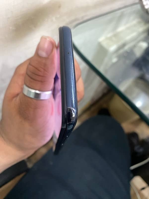 Samsung A30s 4/64gb used phone 4