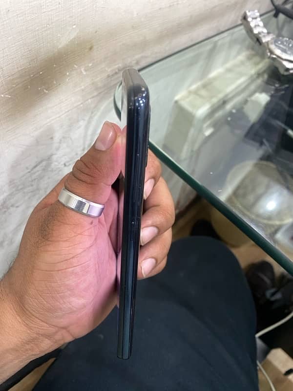 Samsung A30s 4/64gb used phone 5