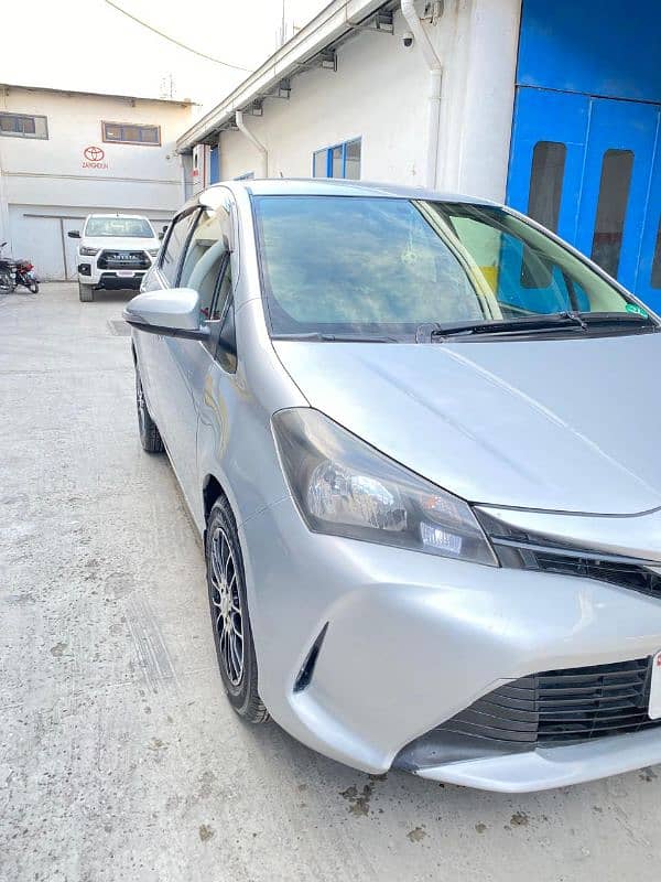 Toyota Vitz 2014/2017 12