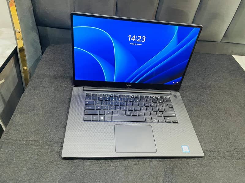 Dell XPS 9570 C-i7 8th GEN 4k Touch Screen 0