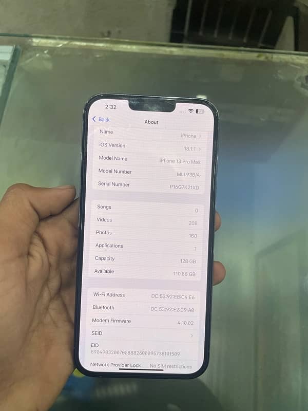 IPhone 13 pro max ( factory unlock ) 86% health 6