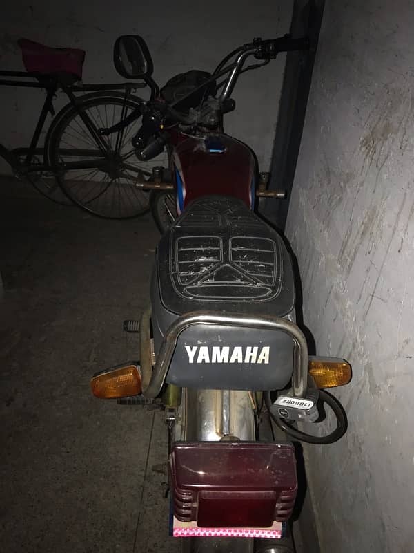 Yamaha yd 100 1