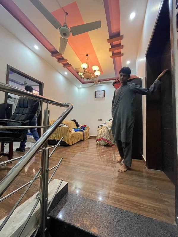 5 Marla Used Double Story Prime Location House in Tulip Block Parkview City Lahore 6