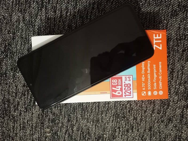 i am selling my zte blade A55  in a new condition urgent sale 7